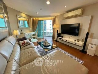 For rent 3 ベッドルーム condo in Huai Khwang, Bangkok