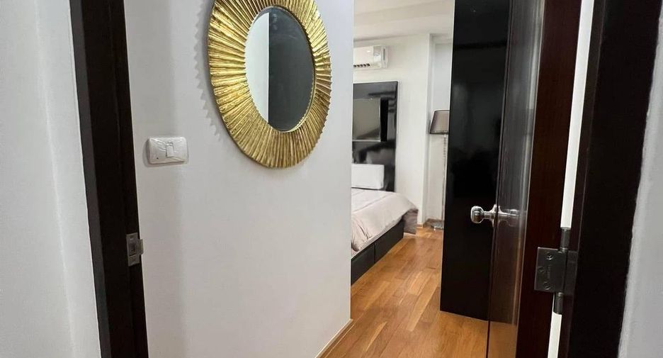 For rent 2 bedrooms condo in Chatuchak, Bangkok