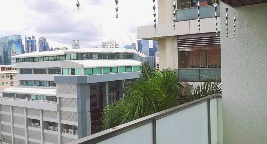 Condo en venta de 2 habitaciones en Yan Nawa, Bangkok