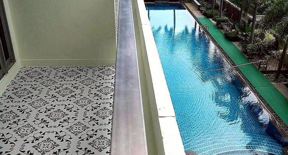 Condo en venta de 2 habitaciones en Yan Nawa, Bangkok