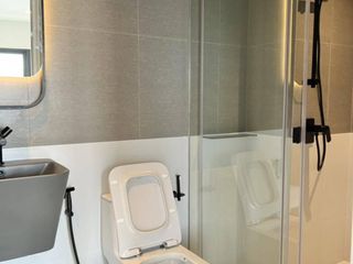 Продажа 3 спальни кондо в Банг Кхо Лаем, Бангкок