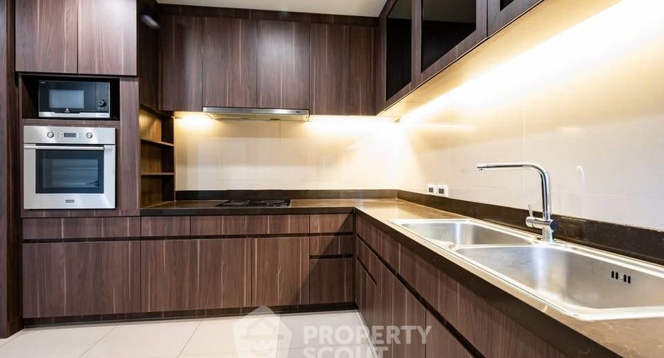 À vendre 4 chambres condo à Suan Luang, Bangkok