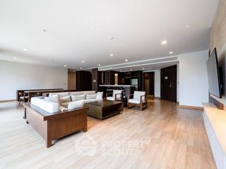 À vendre 4 chambres condo à Suan Luang, Bangkok