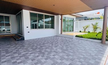 For sale 3 bedrooms house in Mueang Phuket, Phuket