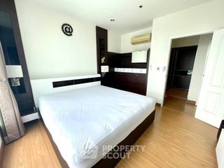 À vendre 2 chambres condo à Yan Nawa, Bangkok