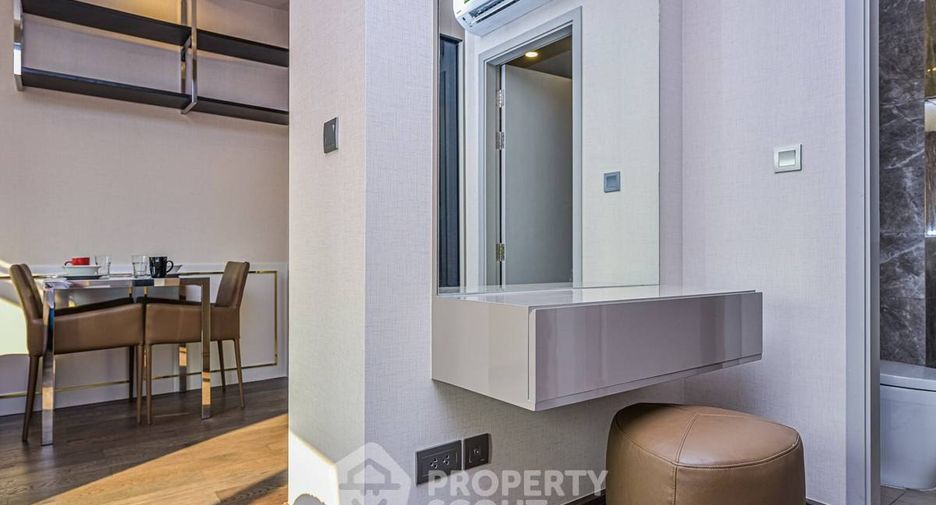 For sale 1 bed condo in Pathum Wan, Bangkok