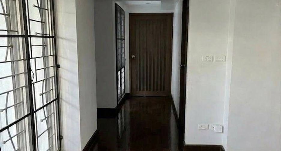 Продажа 4 спальни дом в Лак Си, Бангкок