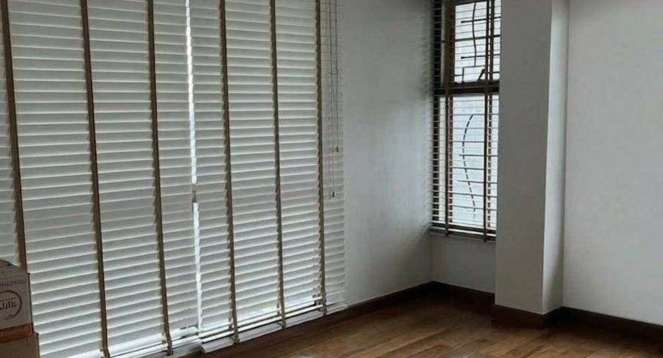 Продажа 4 спальни дом в Лак Си, Бангкок