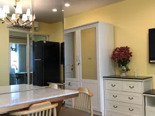 For rent 1 bed condo in Phra Khanong, Bangkok