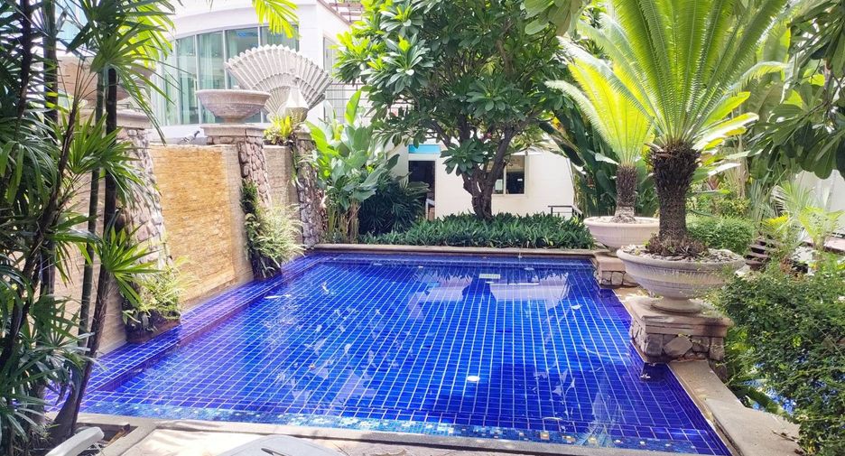 À vendre 2 chambres condo à Yan Nawa, Bangkok