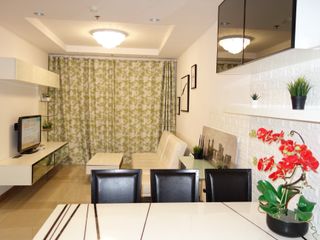 Condo en alquiler de 2 habitaciones en Huai Khwang, Bangkok