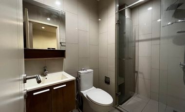 For sale 1 bed condo in Watthana, Bangkok