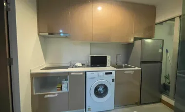 For sale 1 bed condo in Khlong Toei, Bangkok