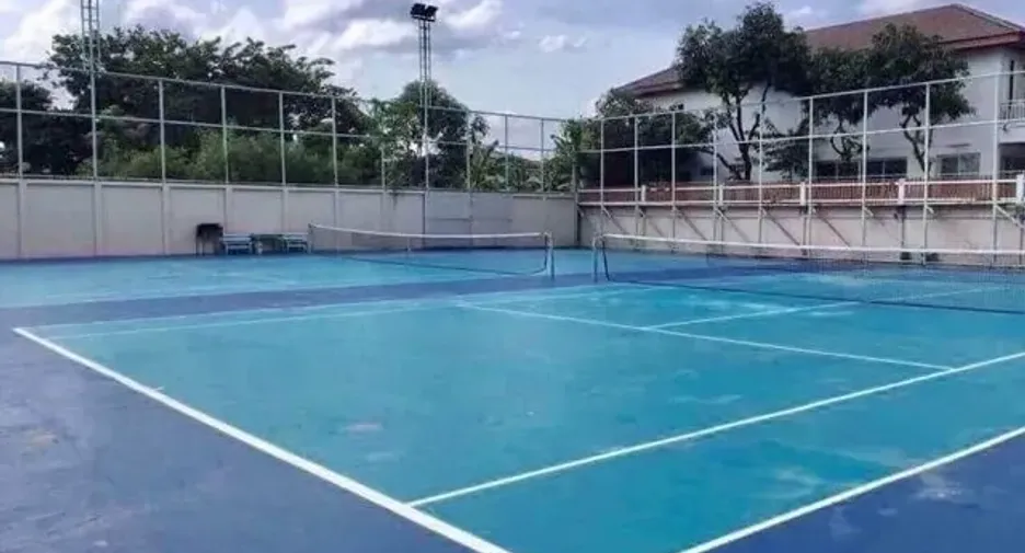 For sale 2 ベッドルーム townhouse in Prawet, Bangkok