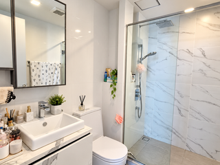 For sale 1 bed condo in Phra Khanong, Bangkok