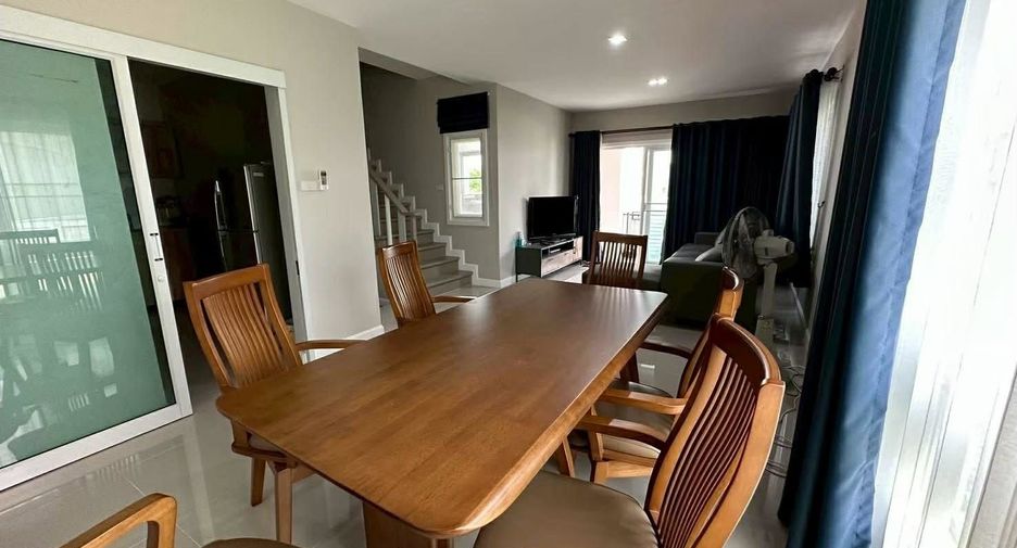 For rent 3 ベッドルーム house in Mueang Chiang Mai, Chiang Mai