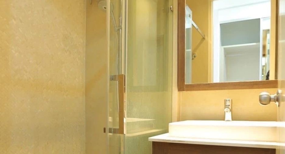 For sale and for rent 1 bed condo in Bang Na, Bangkok