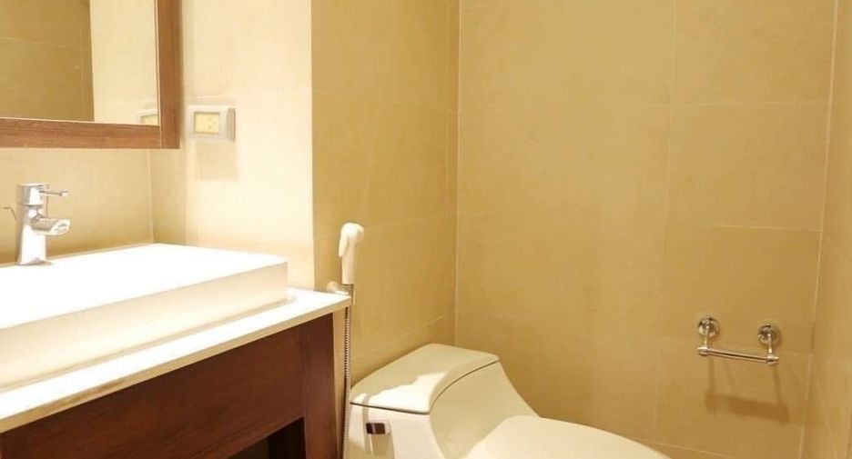 For sale and for rent 1 bed condo in Bang Na, Bangkok