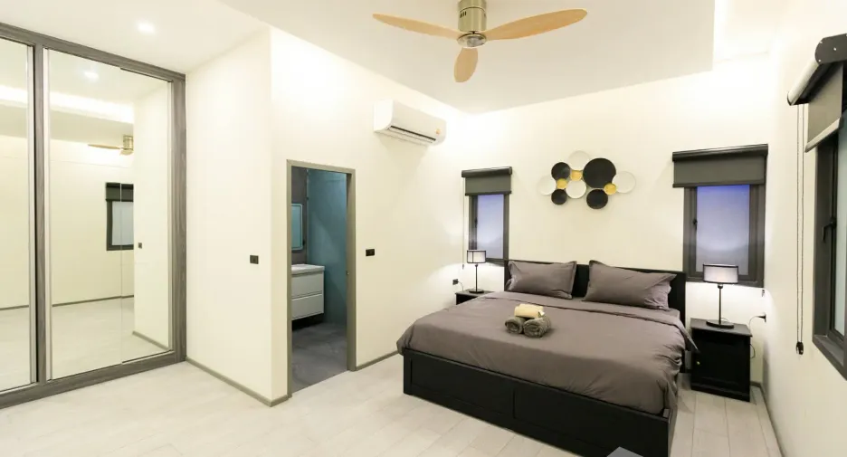 For rent 3 bedrooms villa in Mueang Phuket, Phuket