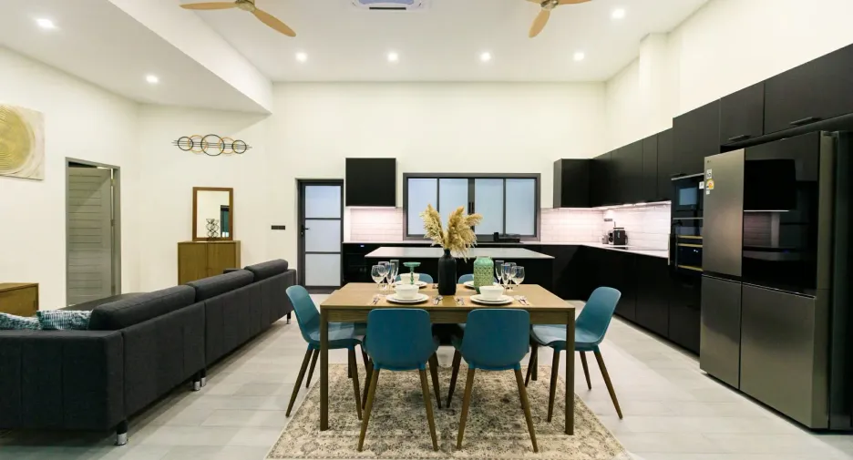 For rent 3 bedrooms villa in Mueang Phuket, Phuket
