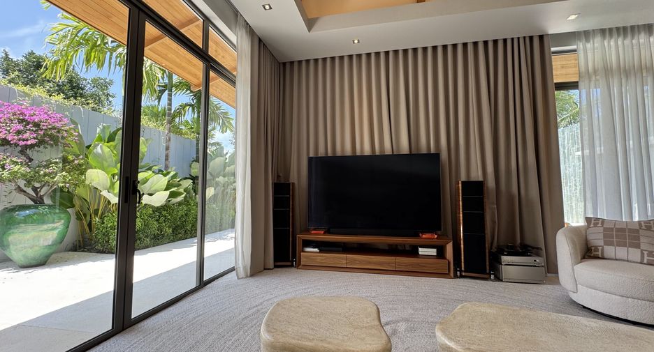 For rent 4 bedrooms villa in Thalang, Phuket