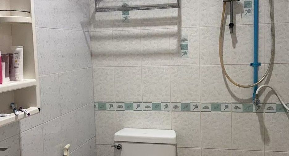 Haus zur Miete mit 5 Zimmer in Kathu, Phuket