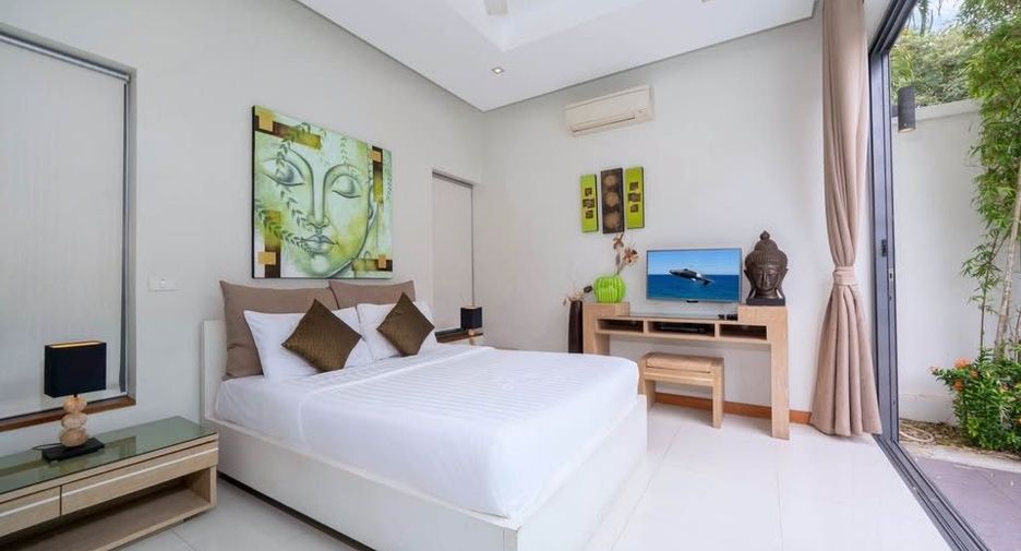 For sale 3 bedrooms villa in Mueang Phuket, Phuket