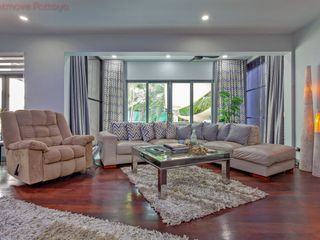Haus zur Miete mit 5 Zimmer in Bang Lamung, Chonburi