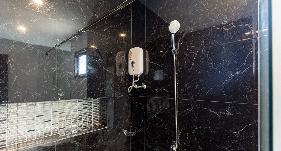 À vendre 3 chambres villa à Hua Hin, Prachuap Khiri Khan
