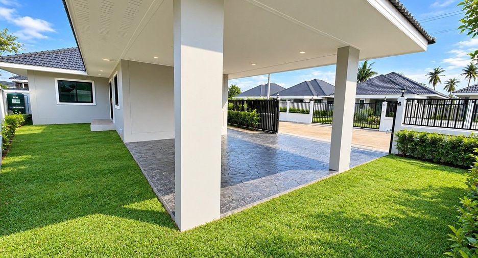 For sale 3 bedrooms villa in Hua Hin, Prachuap Khiri Khan