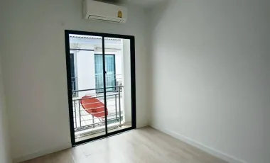 For sale 2 bedrooms townhouse in Prawet, Bangkok