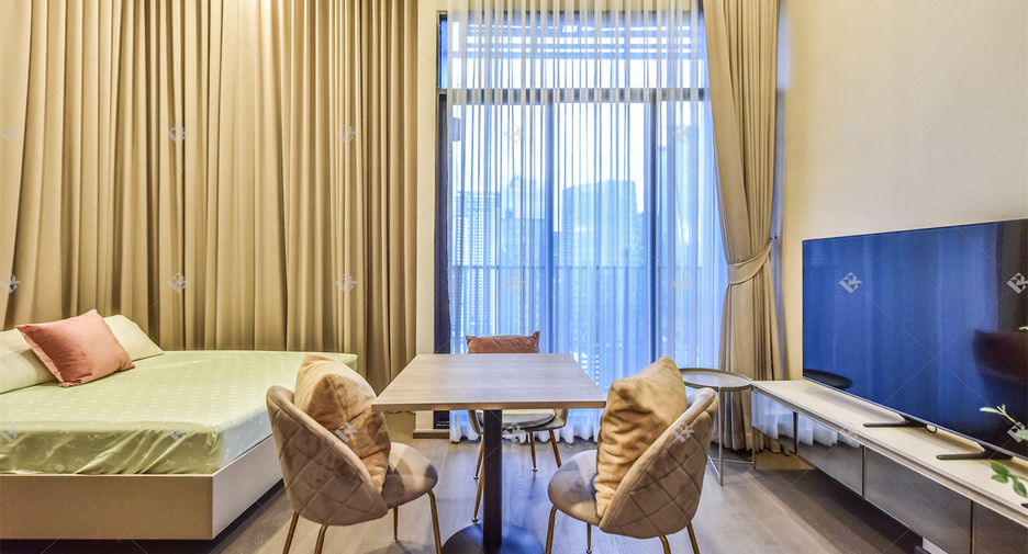 For sale 2 bedrooms condo in Ratchathewi, Bangkok