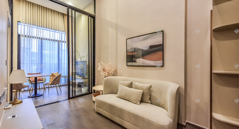 For rent 2 bedrooms condo in Ratchathewi, Bangkok