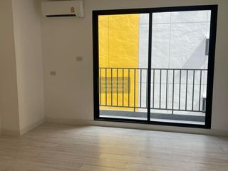 Продажа 1 кровать кондо в Буенг Кум, Бангкок