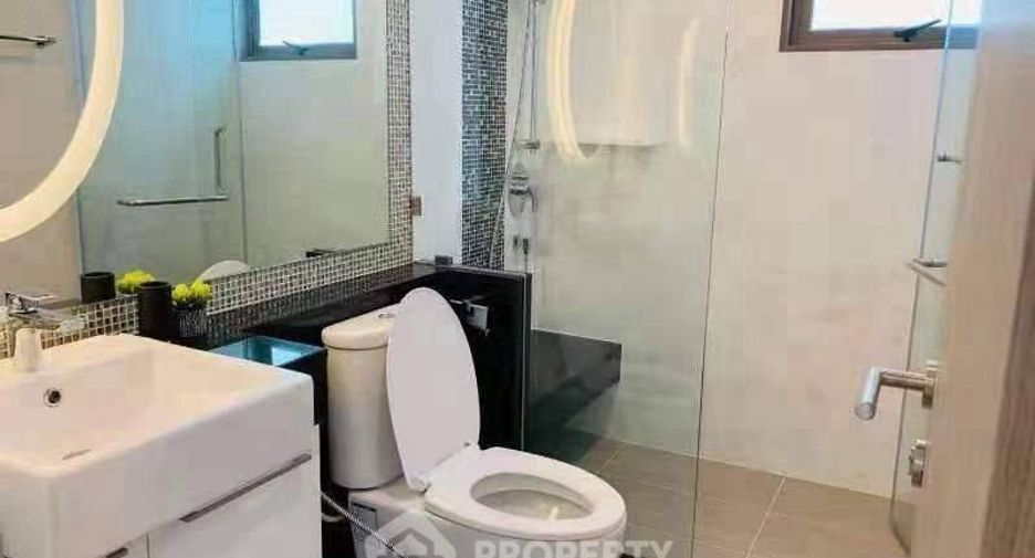 For sale 2 ベッドルーム condo in Watthana, Bangkok