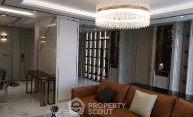 Wohnung zum Kauf mit 3 Zimmer in Pathum Wan, Bangkok