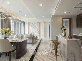 Продажа 4 спальни кондо в Банг Кхо Лаем, Бангкок