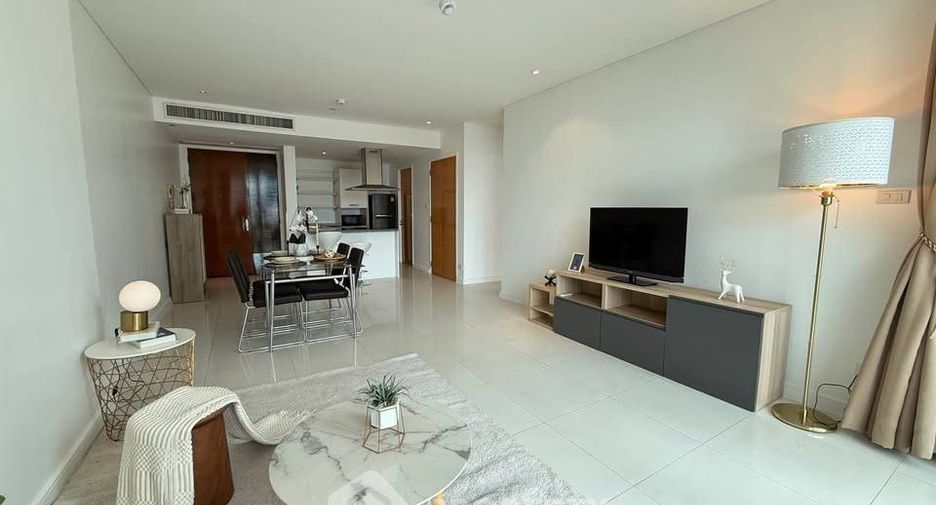 ขาย 2 ห้องนอน คอนโด ใน คลองเตย, กรุงเทพฯ