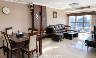For rent 3 bedrooms condo in Khlong Toei, Bangkok