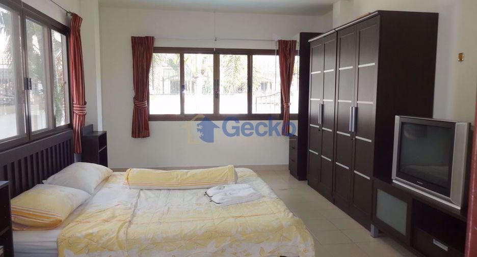 À louer et à vendre 3 chambres maison à Jomtien, Pattaya