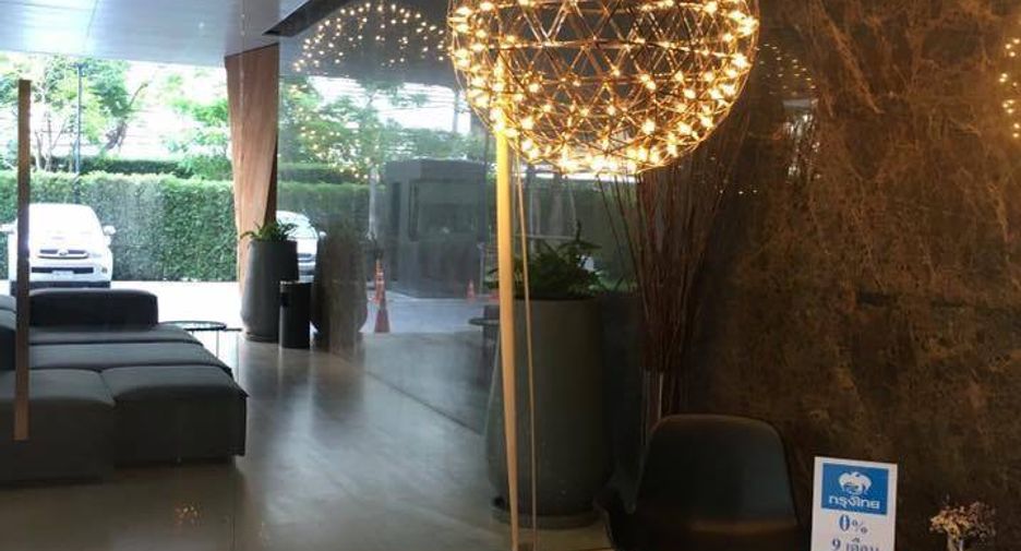 For rent 1 bed condo in Sathon, Bangkok