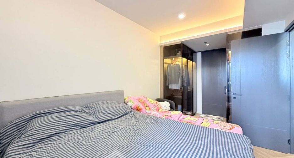 For rent 1 bed condo in Bang Rak, Bangkok