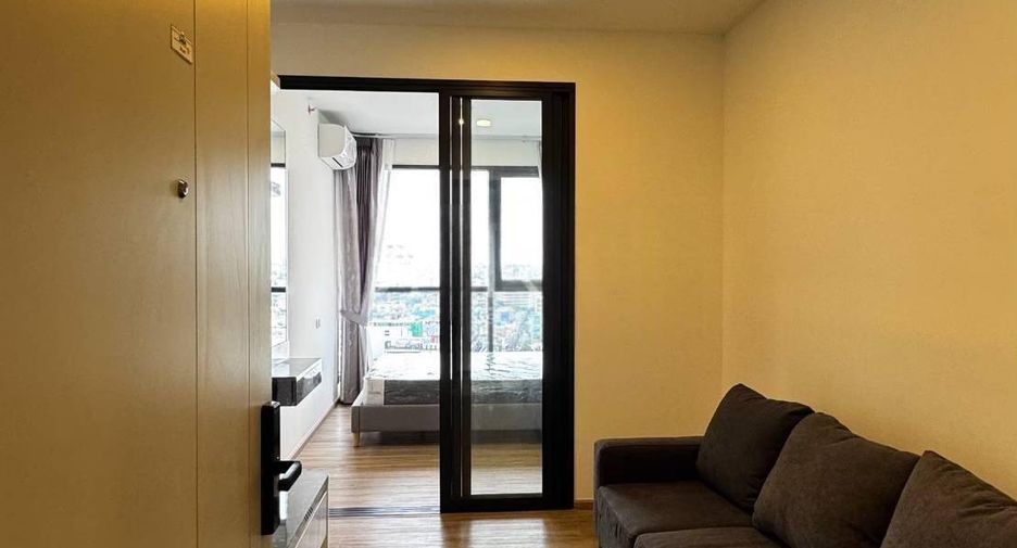 Condo en alquiler de 1 habitaciones en Huai Khwang, Bangkok