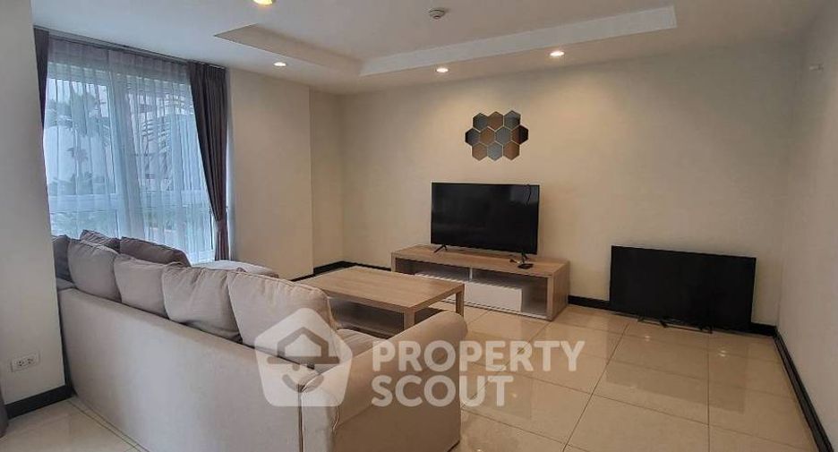 Condo en alquiler de 3 habitaciones en Watthana, Bangkok