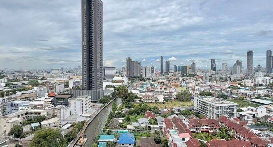 Condo en alquiler de 2 habitaciones en Watthana, Bangkok