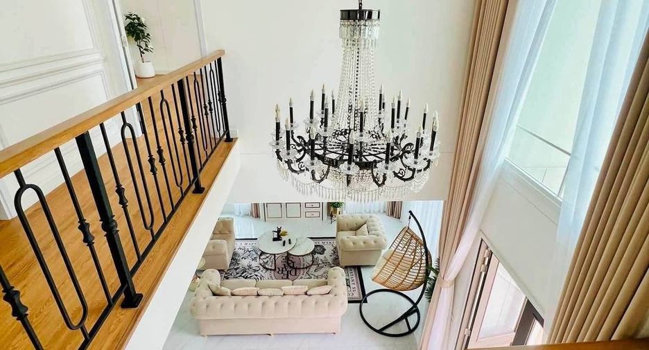 Haus zur Miete mit 4 Zimmer in Bang Phli, Samut Prakan