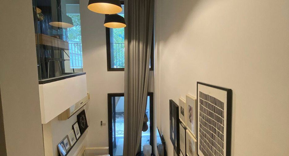 For rent 2 bedrooms condo in Ratchathewi, Bangkok
