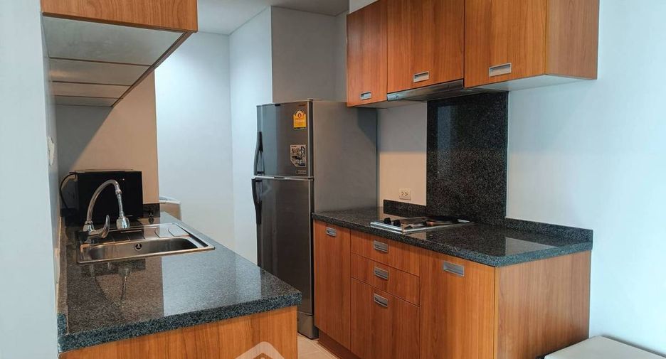 For rent 1 bed condo in Khlong San, Bangkok