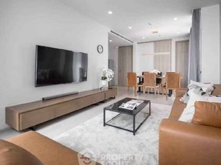 Condo en alquiler de 3 habitaciones en Pathum Wan, Bangkok