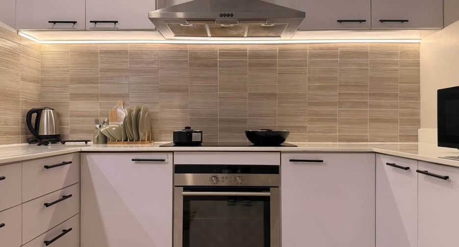 出租 和 出售 3 卧室 公寓 在 Watthana, 曼谷